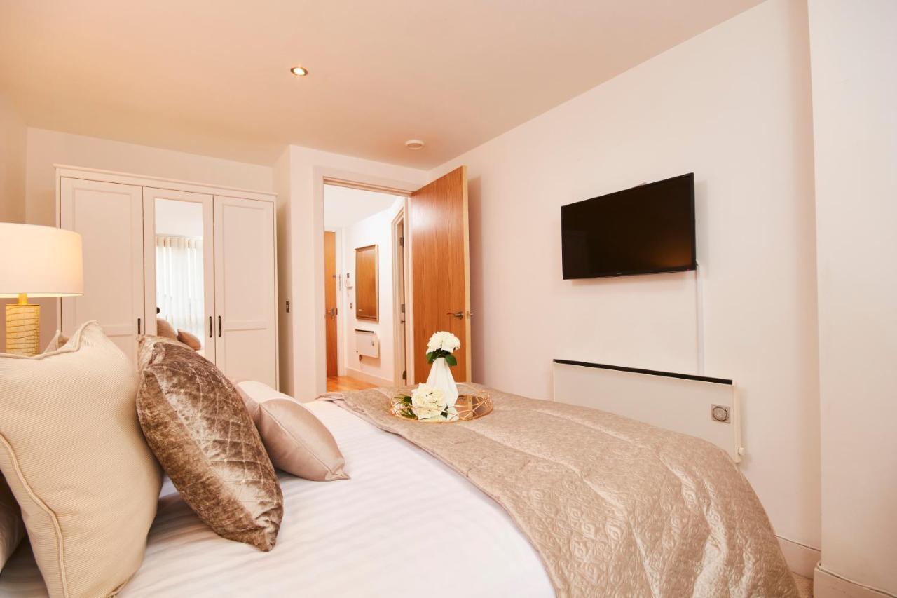 Deluxe City Centre Apt Balcony View& Free Parking! Appartement Leeds  Buitenkant foto