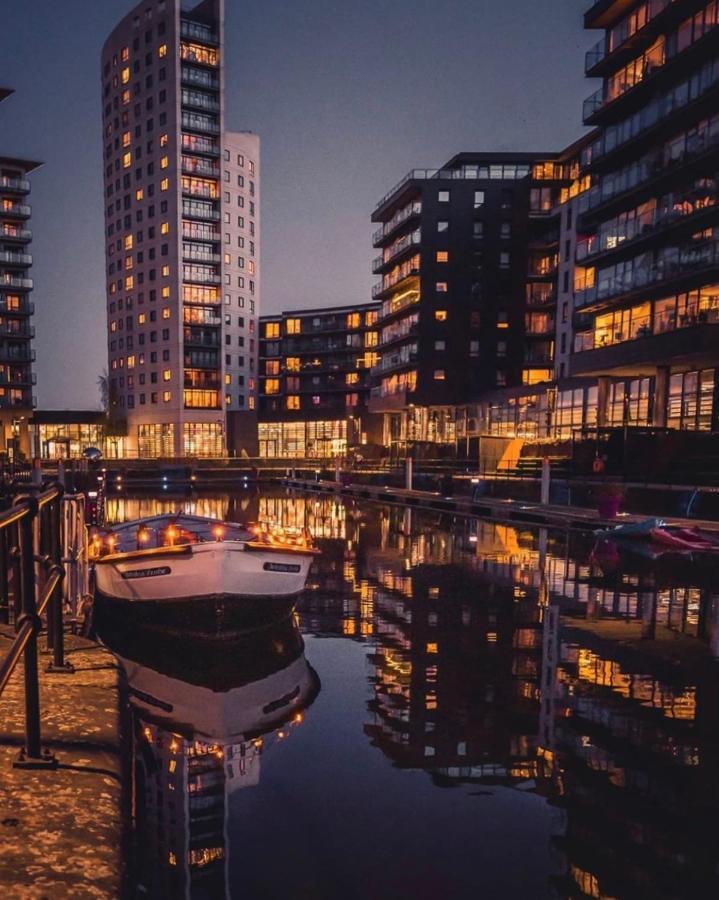 Deluxe City Centre Apt Balcony View& Free Parking! Appartement Leeds  Buitenkant foto