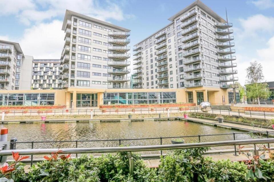 Deluxe City Centre Apt Balcony View& Free Parking! Appartement Leeds  Buitenkant foto